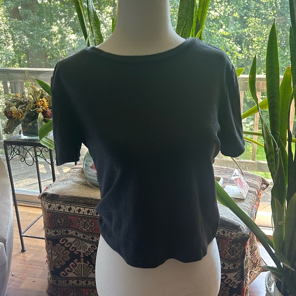 NWT Zara crop top black Tshirt - Picture 2 of 5